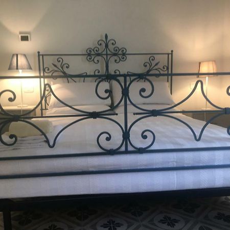 Bed and Breakfast Via Mazzini Баццано Экстерьер фото