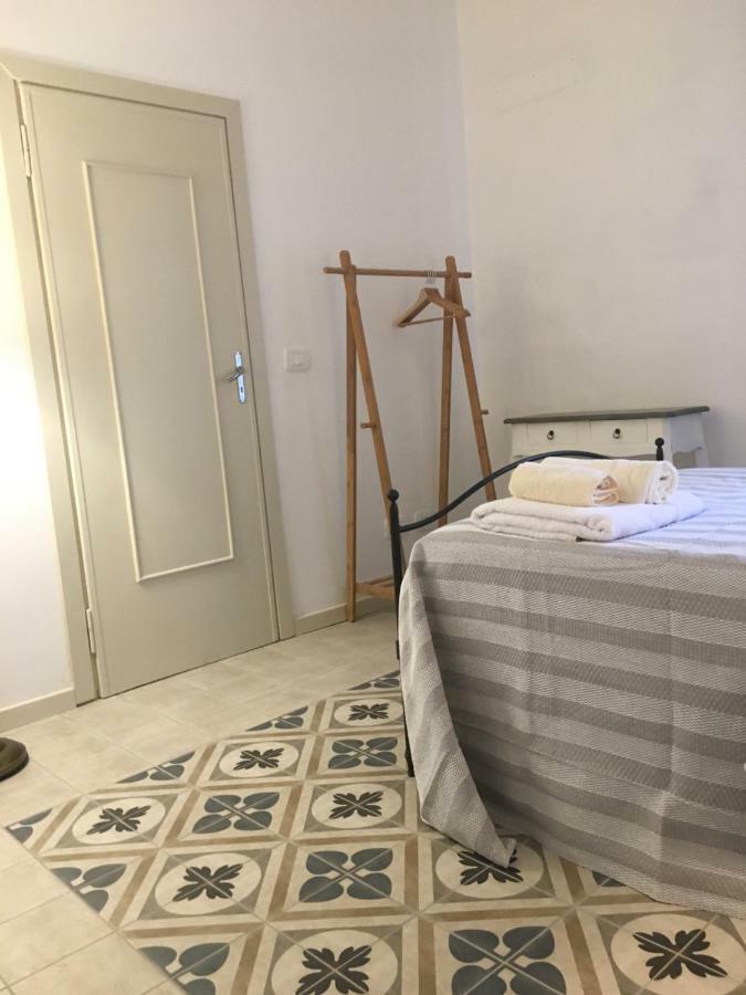 Bed and Breakfast Via Mazzini Баццано Экстерьер фото
