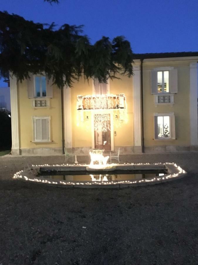 Bed and Breakfast Via Mazzini Баццано Экстерьер фото